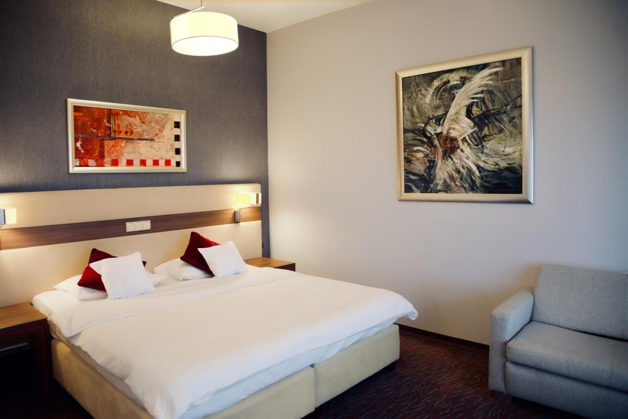 Hotel Szafran Czeladź Exteriér fotografie